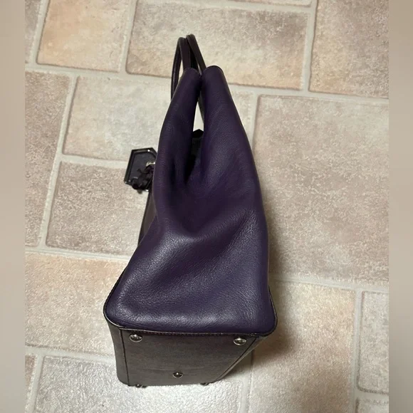 Fendi 2 Jours Plum Large Leather Tote Bag - Picture 9 of 17